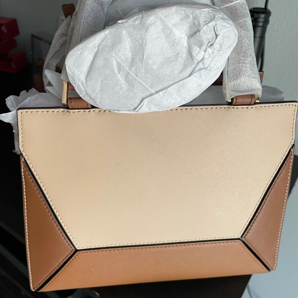 Michael Kors Tote - Picture 2 of 5